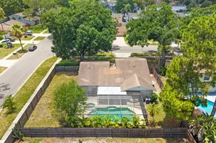 15701 Country Lake Dr, Tampa, FL 33624 - Photo 51