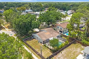 15701 Country Lake Dr, Tampa, FL 33624 - Photo 47