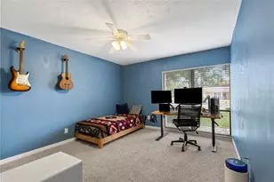 15701 Country Lake Dr, Tampa, FL 33624 - Photo 31