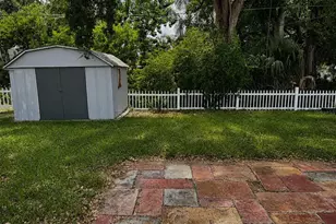 11819 104th St, Largo, FL 33773 - Photo 9