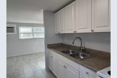 351 50th Avenue N, Saint Petersburg, FL 33703 - Photo 11