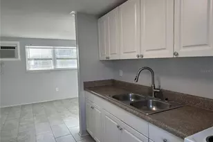 351 50th Ave N, Saint Petersburg, FL 33703 - Photo 11