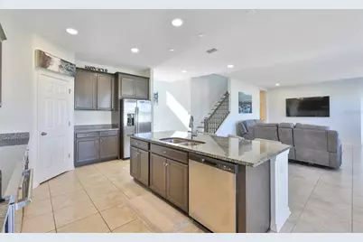 2927 Marine Grass Drive, Wimauma, FL 33598 - Photo 9