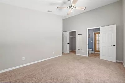 8102 Kendelwick Court, Tampa, FL 33647 - Photo 37