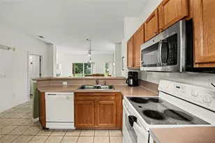 1081 Park Ridge Cir, Kissimmee, FL 34746 - Photo 11