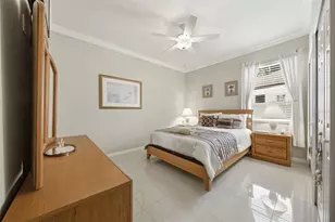 15107 Monet Dr, Tampa, FL 33613 - Photo 19