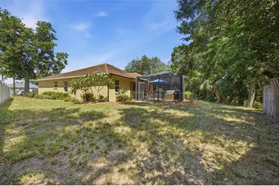 15107 Monet Drive, Tampa, FL 33613 - Photo 37