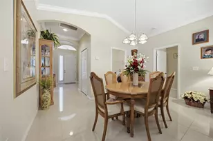15107 Monet Dr, Tampa, FL 33613 - Photo 15