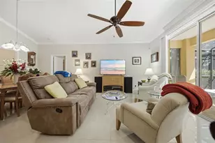 15107 Monet Dr, Tampa, FL 33613 - Photo 7