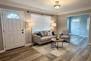 1851 50th Ave N, Saint Petersburg, FL 33714 - Photo 21