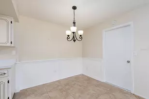 1009 Queen Anne Dr, Palm Harbor, FL 34684 - Photo 13