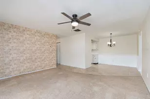 1009 Queen Anne Dr, Palm Harbor, FL 34684 - Photo 7