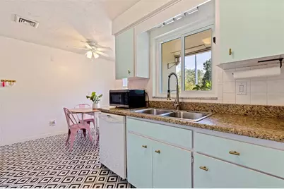 1282 Palm Street, Clearwater, FL 33755 - Photo 11