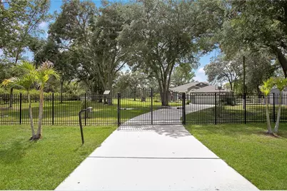 19616 Livingston Avenue, Lutz, FL 33559 - Photo 3