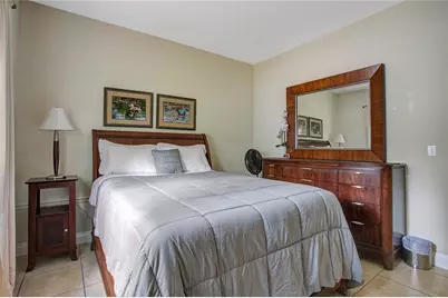 19616 Livingston Avenue, Lutz, FL 33559 - Photo 29