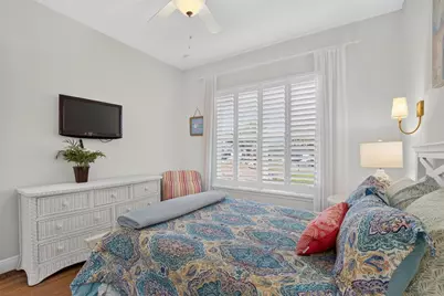 6411 Coquina Island Cove, Apollo Beach, FL 33572 - Photo 7
