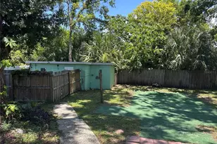 4017 Watson Rd, Tampa, FL 33610 - Photo 29