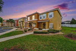 1077 Park Ridge Cir, Kissimmee, FL 34746 - Photo 3