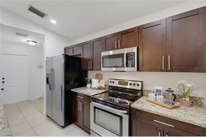 2107 W Clifton Street, Tampa, FL 33603 - Photo 11