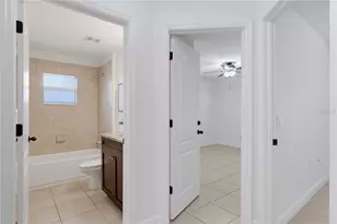 2107 W Clifton St, Tampa, FL 33603 - Photo 21