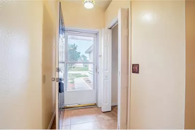 7160 Pebble Pass Loop, Lakeland, FL 33810 - Photo 3