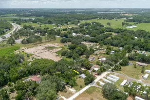 11835 Circle B Rd, Dade City, FL 33525 - Photo 9