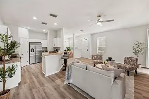 5142 6th Way N, Saint Petersburg, FL 33703 - Photo 5