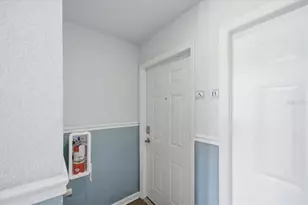 4843 Coquina Key Dr SE, Saint Petersburg, FL 33705 - Photo 11