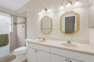10255 Allenwood Dr, Riverview, FL 33569 - Photo 17