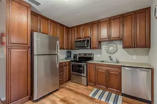 1253 Union St, Clearwater, FL 33755 - Photo 3