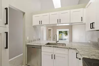 406 S Bayview Boulevard #1, Oldsmar, FL 34677 - Photo 15