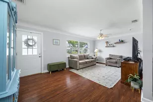 6752 31st Terrace N, Saint Petersburg, FL 33710 - Photo 3