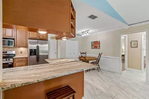 2434 Summitview Dr, Lakeland, FL 33812 - Photo 9