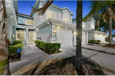 18107 Nassau Point Dr, Tampa, FL 33647 - Photo 1