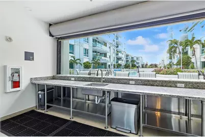 111 N 12th Street #1325, Tampa, FL 33602 - Photo 27