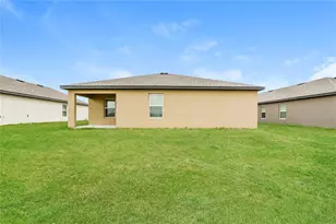 1635 Swan Lake Cir, Dundee, FL 33838 - Photo 9