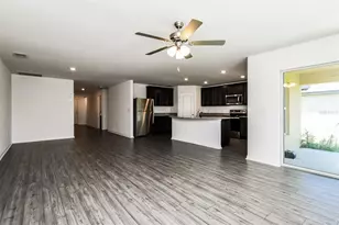 1635 Swan Lake Cir, Dundee, FL 33838 - Photo 5