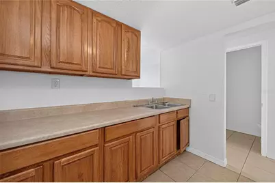 3602 N 54th Street, Tampa, FL 33619 - Photo 21