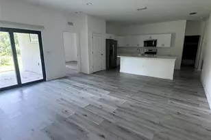 613 Loleta Ct, Lehigh Acres, FL 33972 - Photo 5