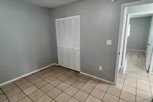 1410 21st Ave E, Bradenton, FL 34208 - Photo 11