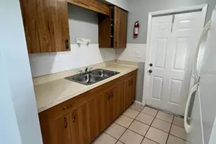 1410 21st Ave E, Bradenton, FL 34208 - Photo 5