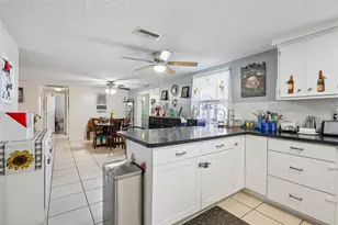 2049 Maureen Dr, Holiday, FL 34690 - Photo 9