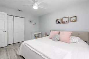 5118 Coquina Key Dr SE, Saint Petersburg, FL 33705 - Photo 19