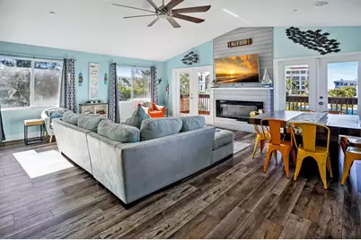 12201 Gulf Boulevard, Treasure Island, FL 33706 - Photo 9