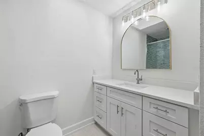 594 Boca Ciega Point Boulevard N, Saint Petersburg, FL 33708 - Photo 21