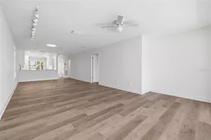 594 Boca Ciega Point Blvd N, Saint Petersburg, FL 33708 - Photo 17