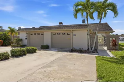 594 Boca Ciega Point Boulevard N, Saint Petersburg, FL 33708 - Photo 3