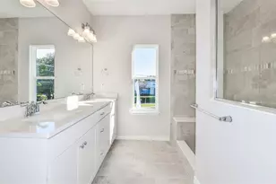 9869 Trellis Vine Wy, Parrish, FL 34219 - Photo 7
