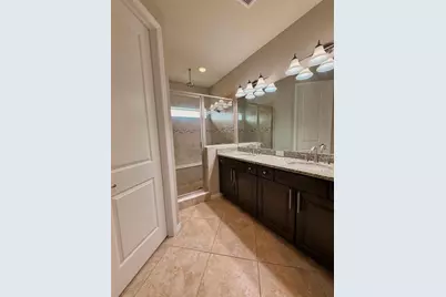 5703 Village Center Drive, Lithia, FL 33547 - Photo 21