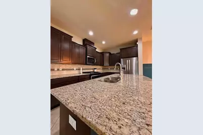 5703 Village Center Drive, Lithia, FL 33547 - Photo 7